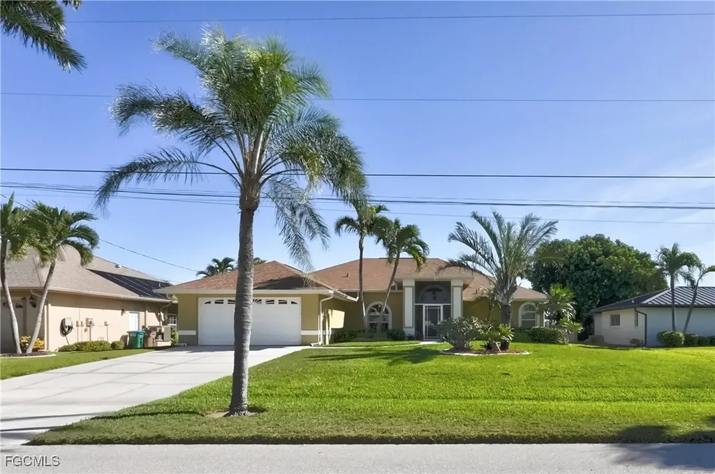5329 SW 8th Court Cape Coral FL 33914