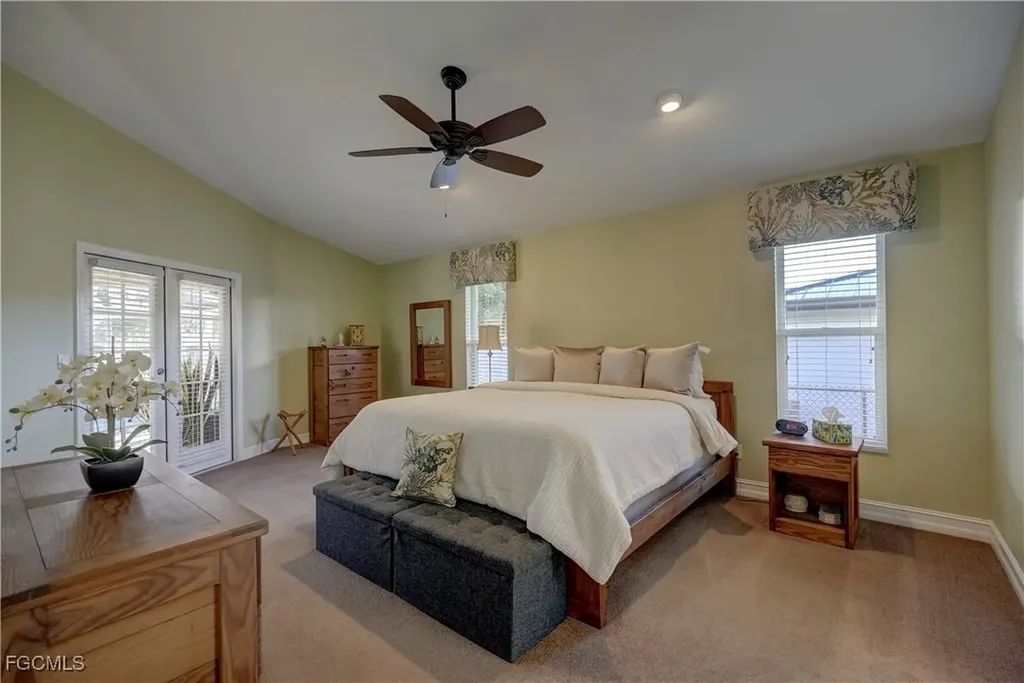 5329 SW 8th Court Cape Coral FL 33914