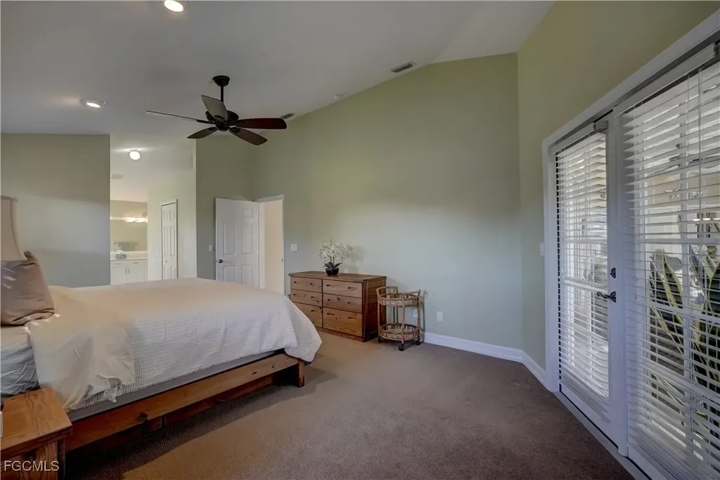 5329 SW 8th Court Cape Coral FL 33914