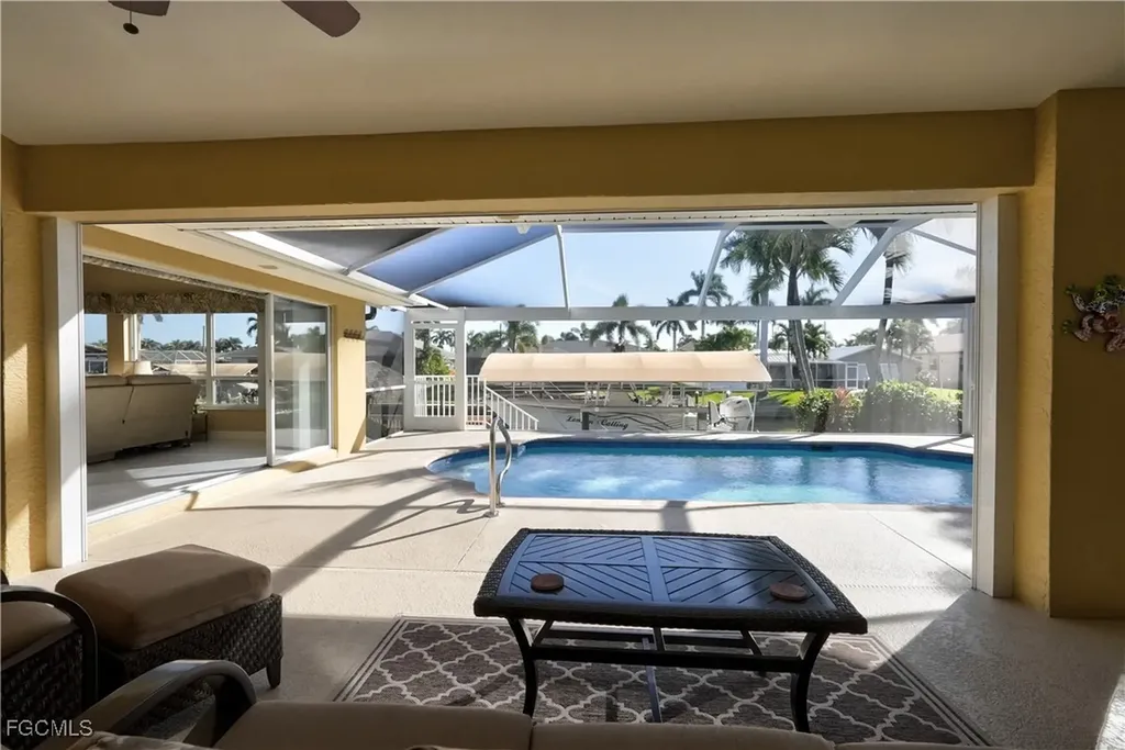 5329 SW 8th Court Cape Coral FL 33914