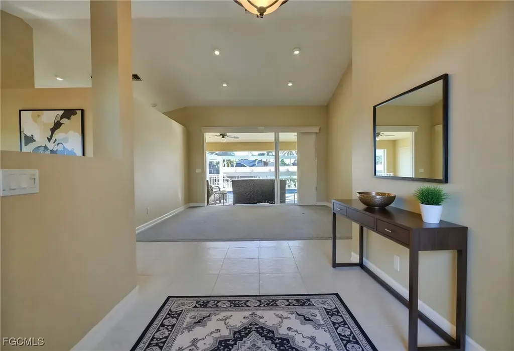 5329 SW 8th Court Cape Coral FL 33914