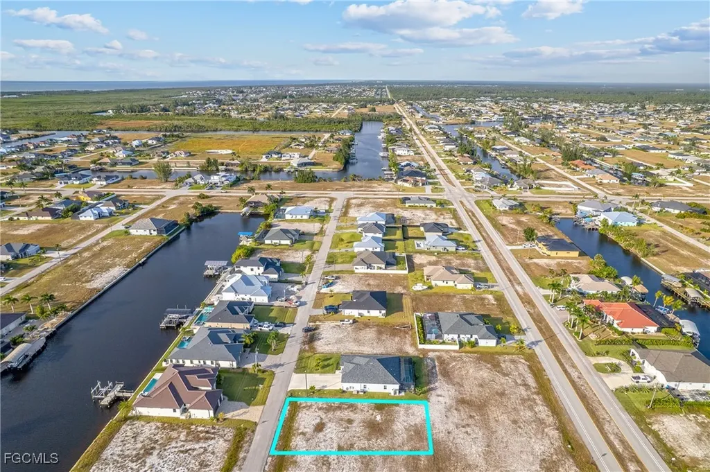 1435 NW 40th Place Cape Coral FL 33993