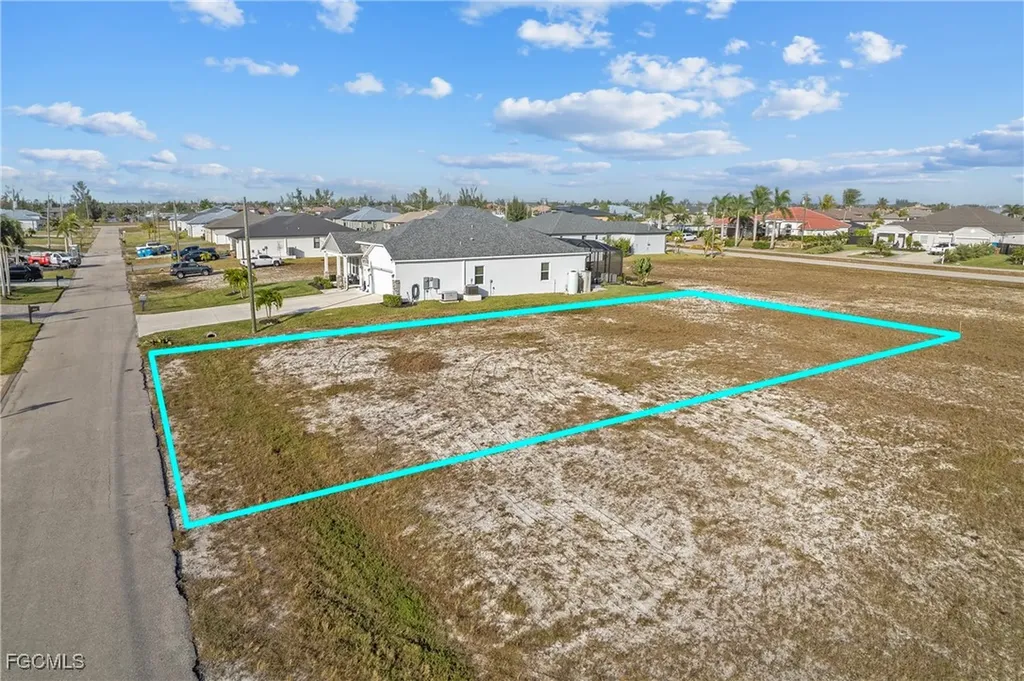 1435 NW 40th Place Cape Coral FL 33993