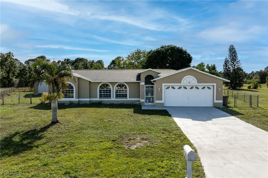 1600 Covington Meadows Circle Lehigh Acres FL 33936