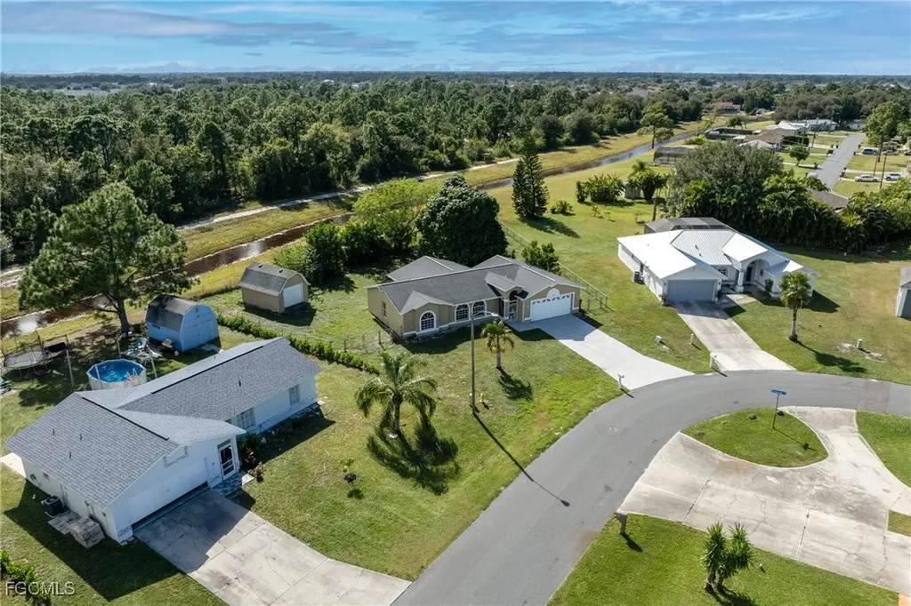 1600 Covington Meadows Circle Lehigh Acres FL 33936