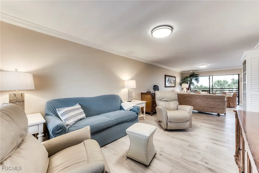 1605 Middle Gulf Drive Sanibel FL 33957