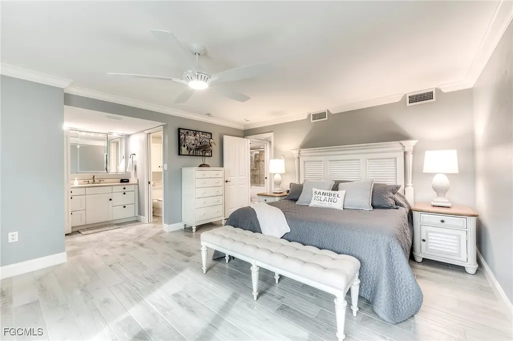 1605 Middle Gulf Drive Sanibel FL 33957