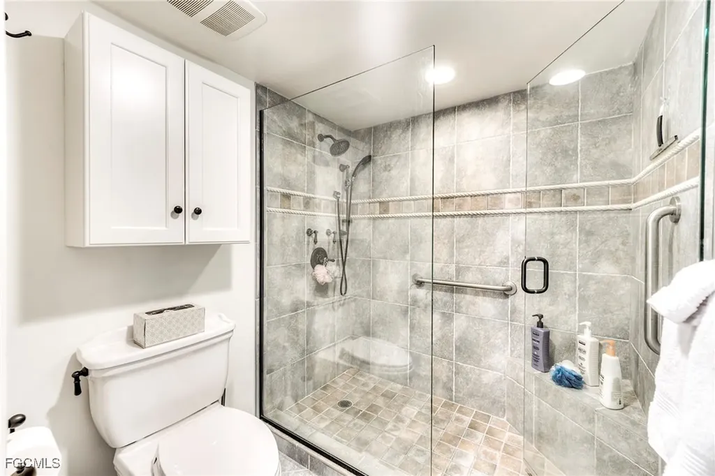 1605 Middle Gulf Drive Sanibel FL 33957