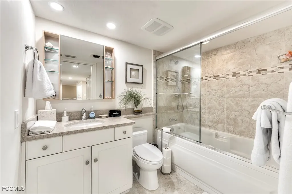 1605 Middle Gulf Drive Sanibel FL 33957