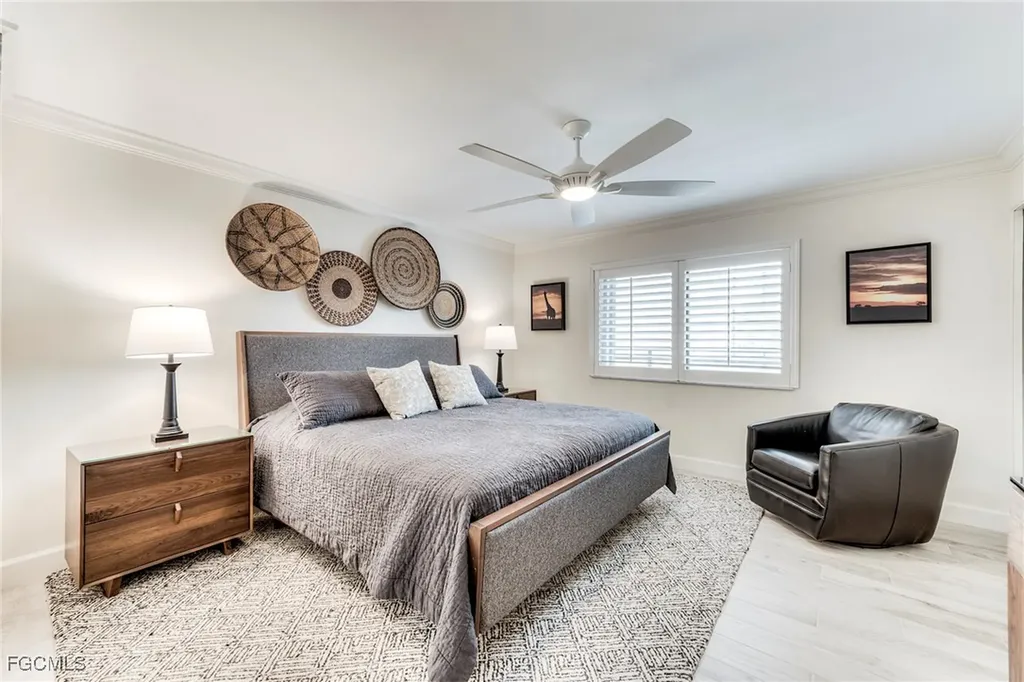 1605 Middle Gulf Drive Sanibel FL 33957