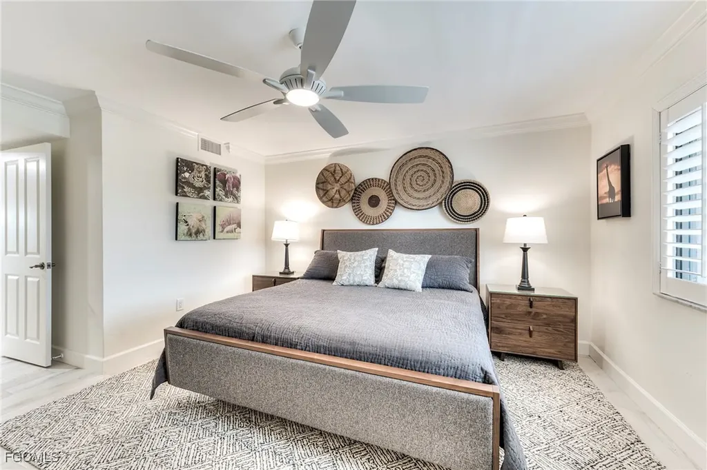 1605 Middle Gulf Drive Sanibel FL 33957