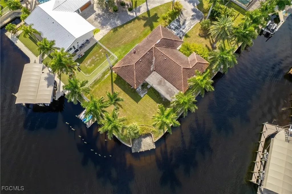 111 SW 49th Terrace Cape Coral FL 33914