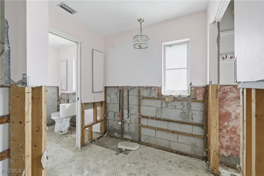 111 SW 49th Terrace Cape Coral FL 33914