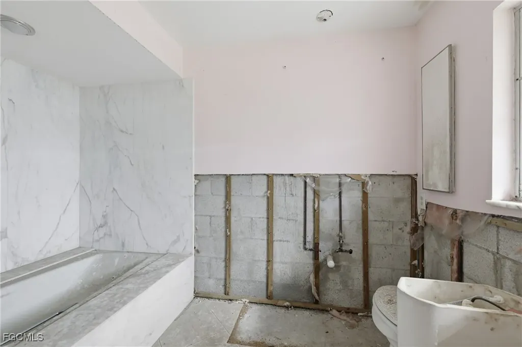 111 SW 49th Terrace Cape Coral FL 33914