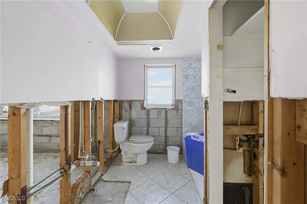 111 SW 49th Terrace Cape Coral FL 33914