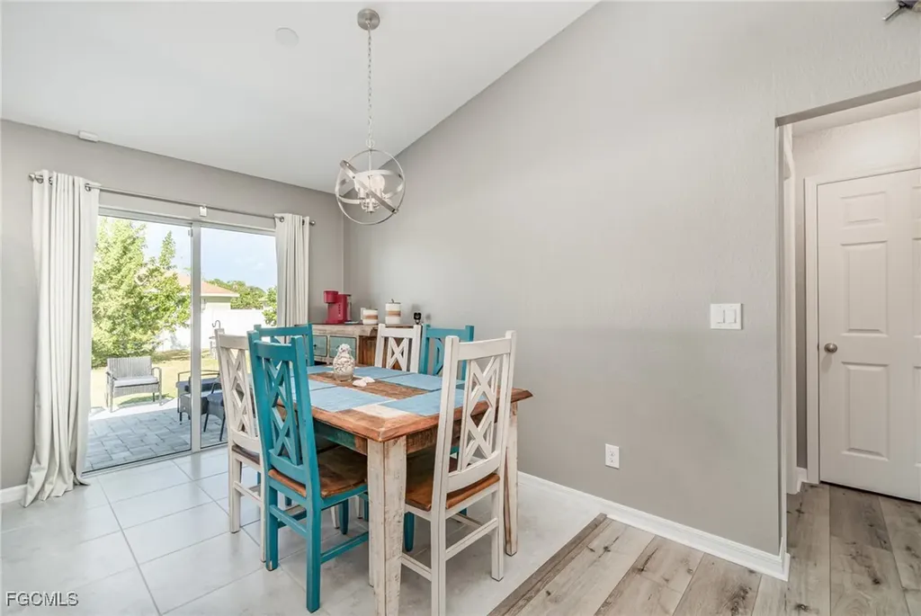 1809 NE 44th Terrace Cape Coral FL 33909