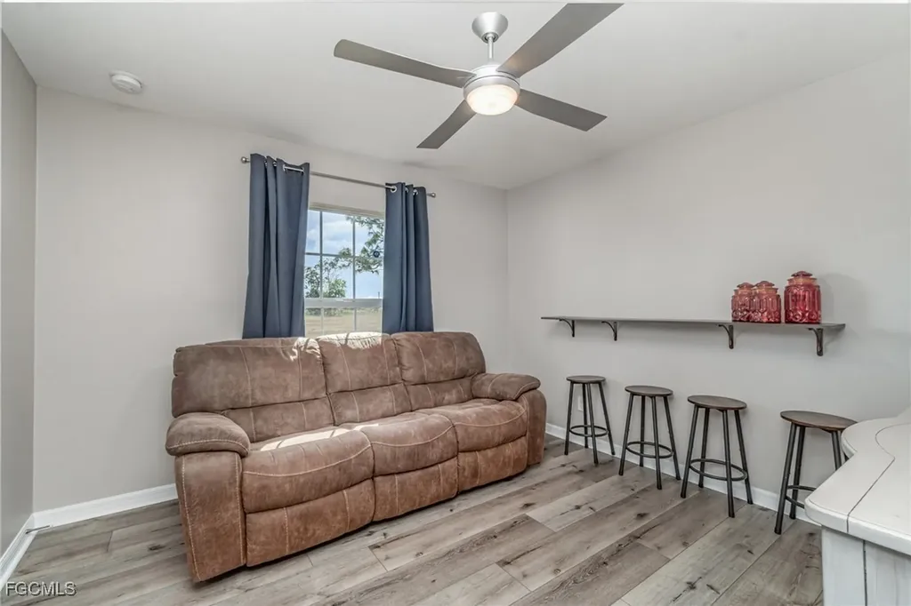 1809 NE 44th Terrace Cape Coral FL 33909