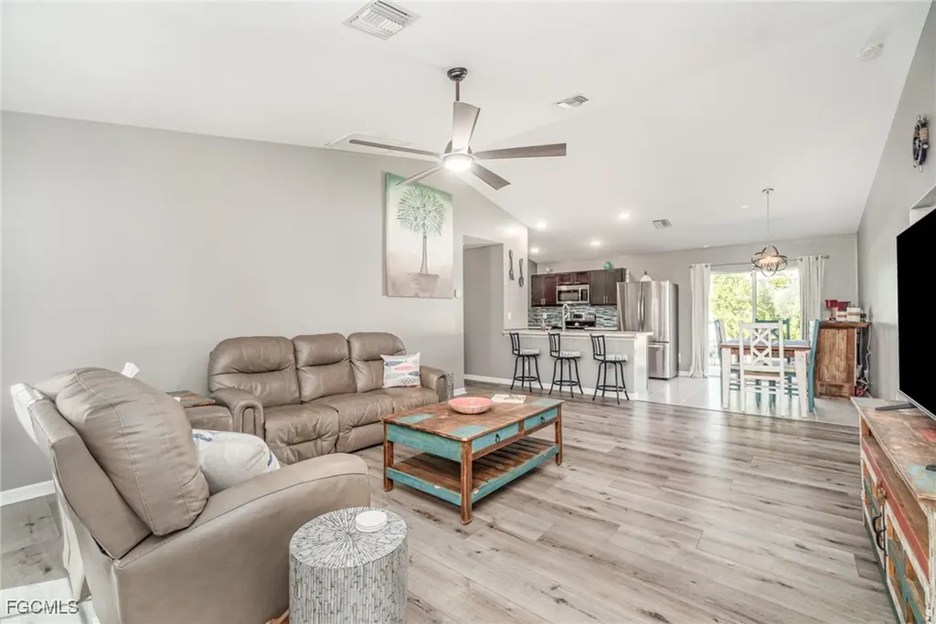 1809 NE 44th Terrace Cape Coral FL 33909