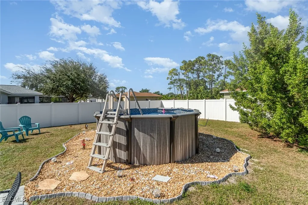 1809 NE 44th Terrace Cape Coral FL 33909