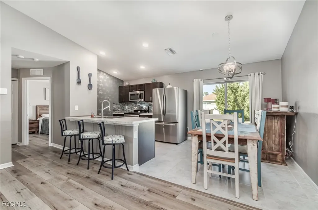 1809 NE 44th Terrace Cape Coral FL 33909