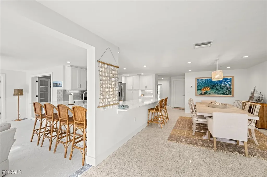 979 Whelk Drive Sanibel FL 33957