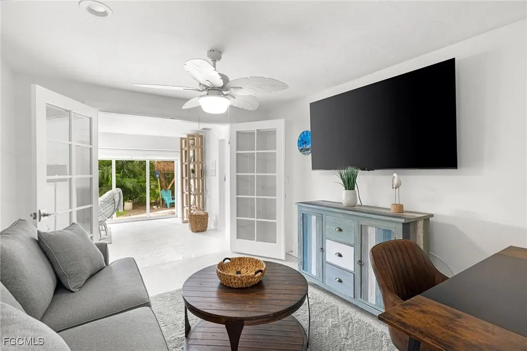 979 Whelk Drive Sanibel FL 33957