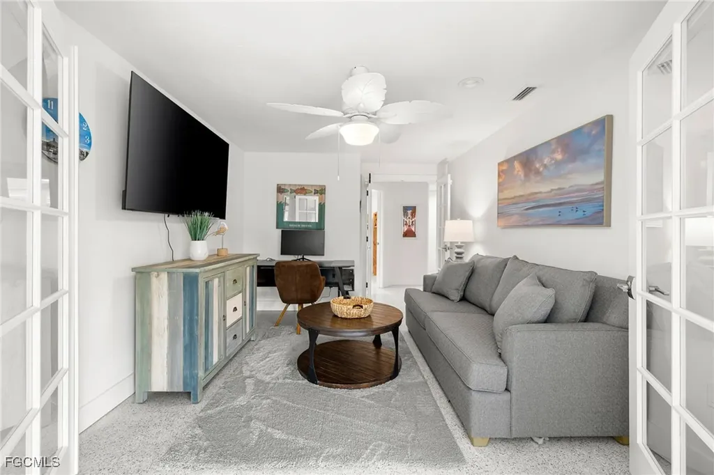 979 Whelk Drive Sanibel FL 33957