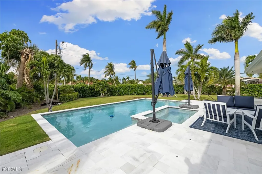 979 Whelk Drive Sanibel FL 33957