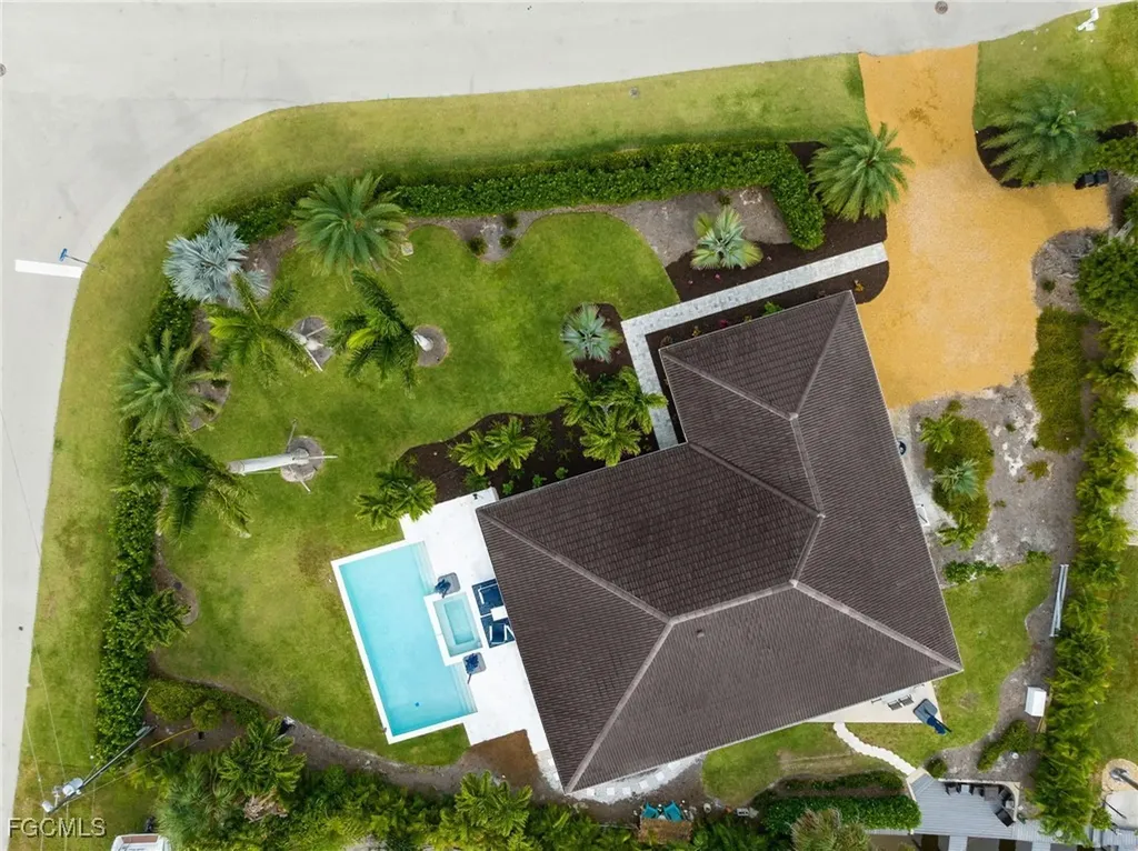 979 Whelk Drive Sanibel FL 33957