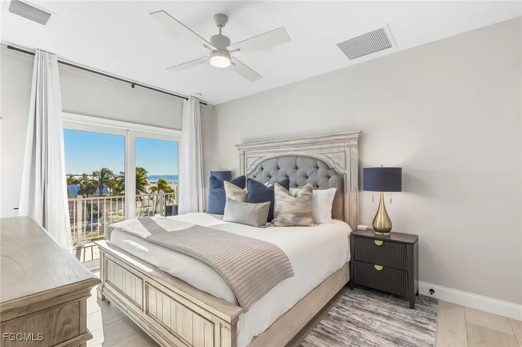 70 Avenue E Fort Myers Beach FL 33931