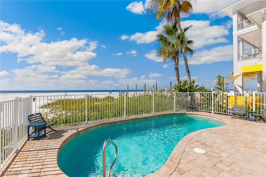70 Avenue E Fort Myers Beach FL 33931