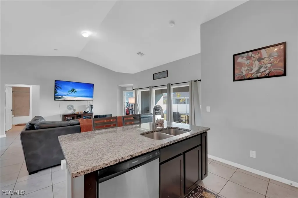 2730 NW 6th Street Cape Coral FL 33993