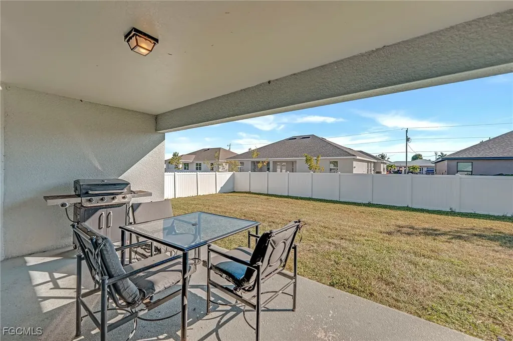 2730 NW 6th Street Cape Coral FL 33993