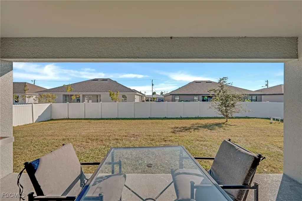 2730 NW 6th Street Cape Coral FL 33993