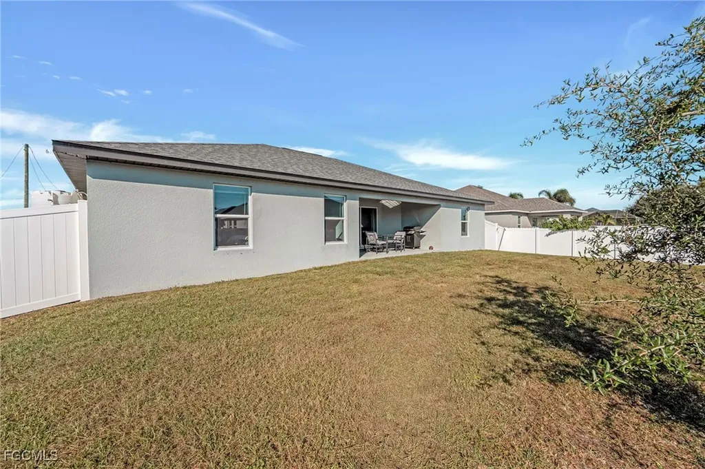 2730 NW 6th Street Cape Coral FL 33993