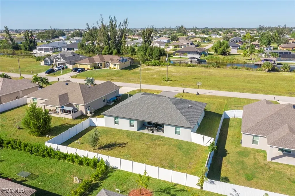2730 NW 6th Street Cape Coral FL 33993