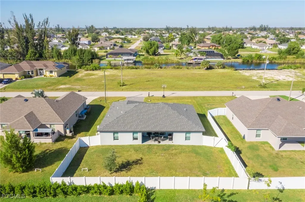 2730 NW 6th Street Cape Coral FL 33993