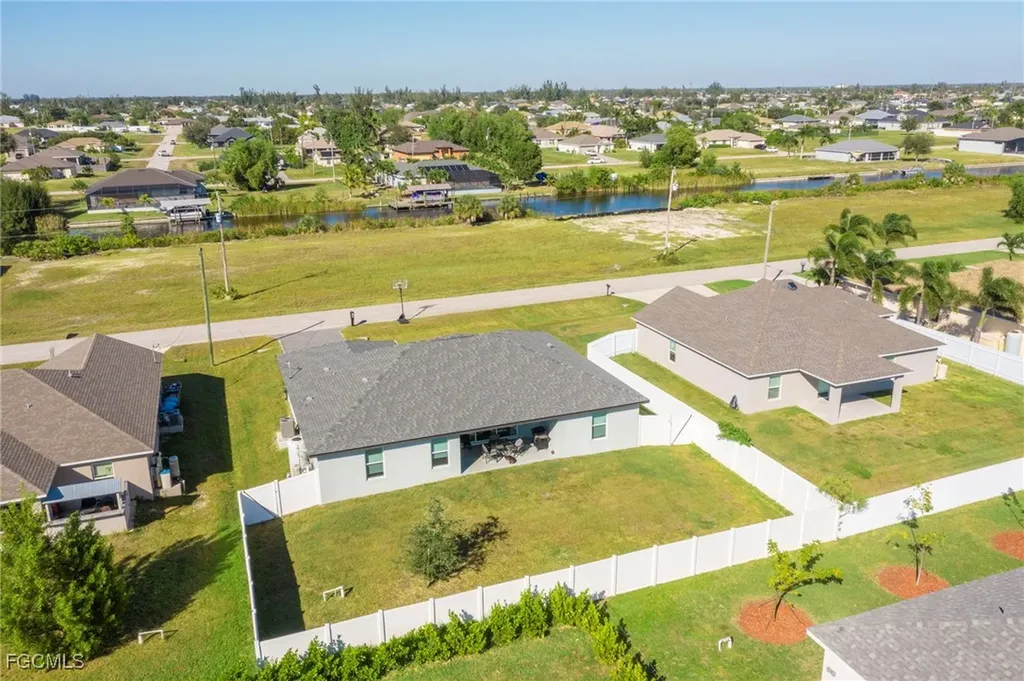 2730 NW 6th Street Cape Coral FL 33993