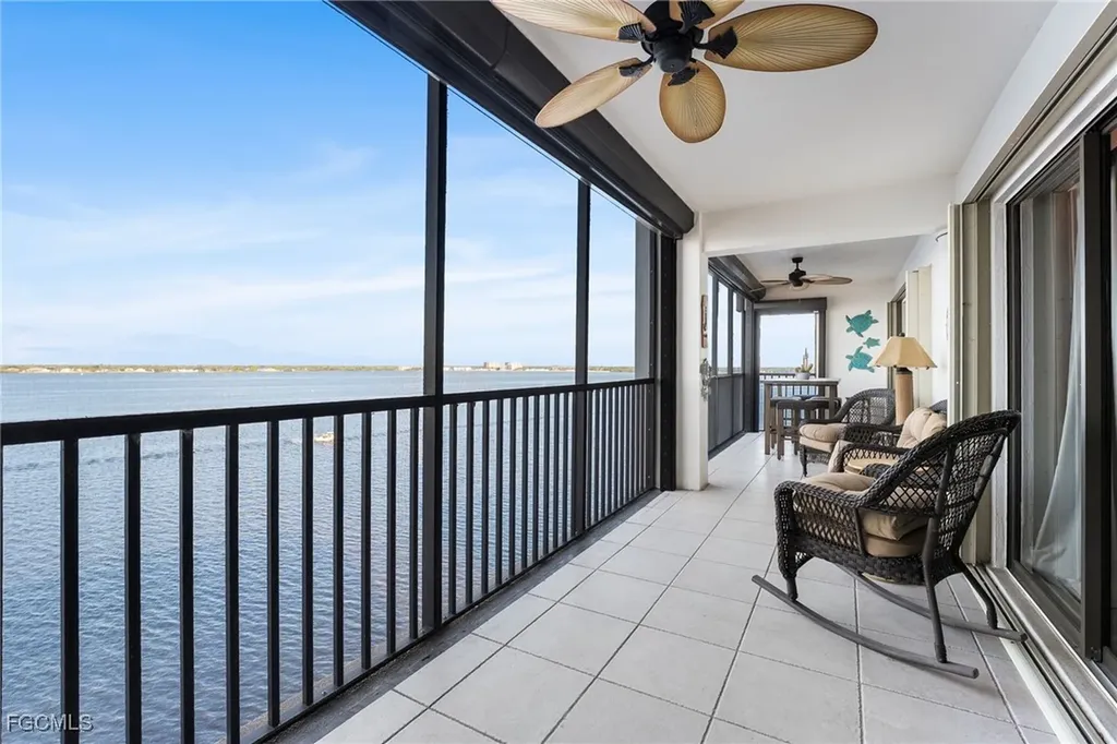 1910 Virginia Avenue Fort Myers FL 33901