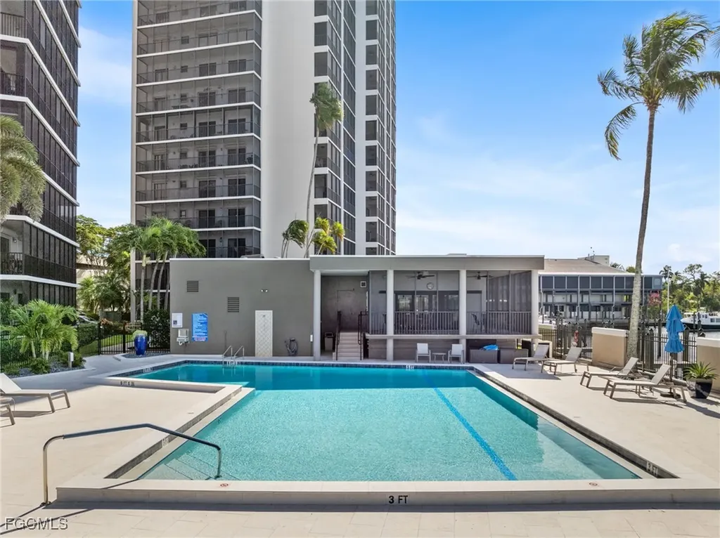 1910 Virginia Avenue Fort Myers FL 33901