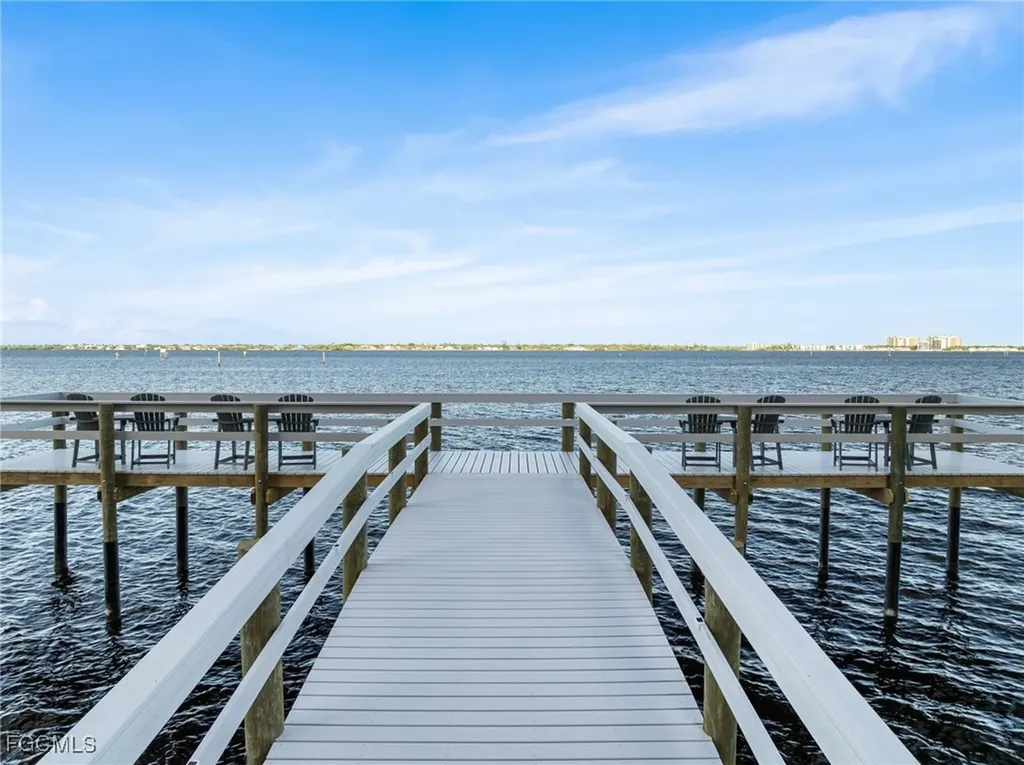 1910 Virginia Avenue Fort Myers FL 33901