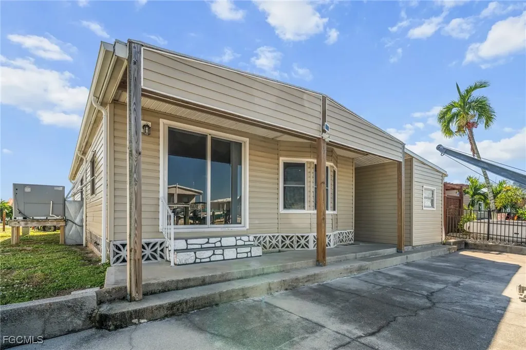 2971 York Road St. James City FL 33956