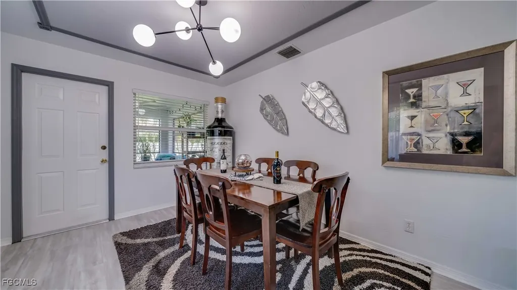 729 105th Avenue N Naples FL 34108