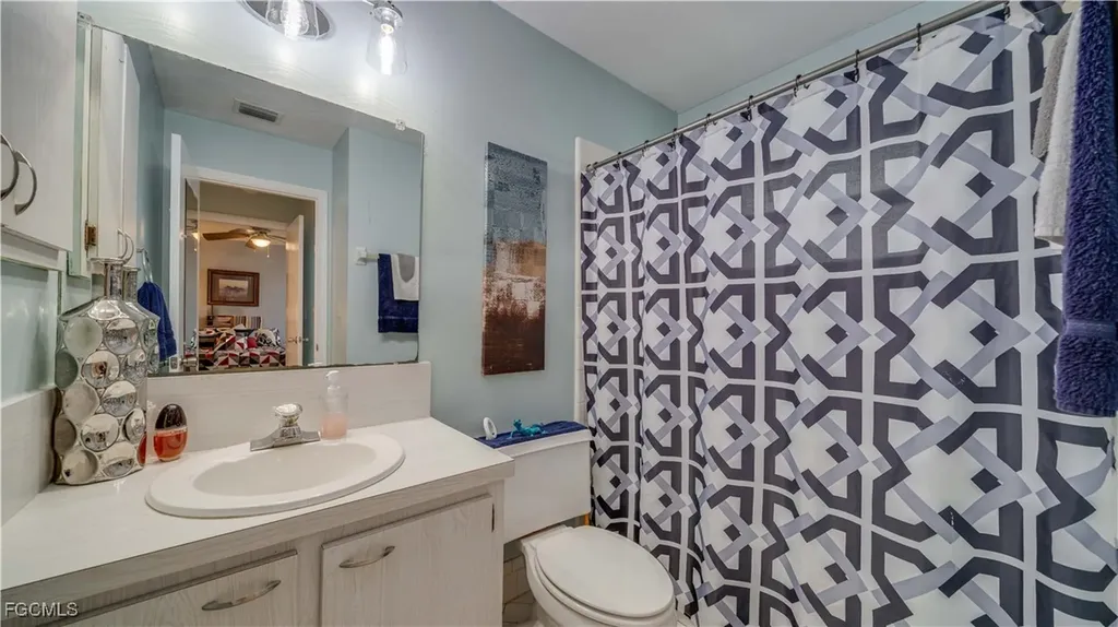 729 105th Avenue N Naples FL 34108
