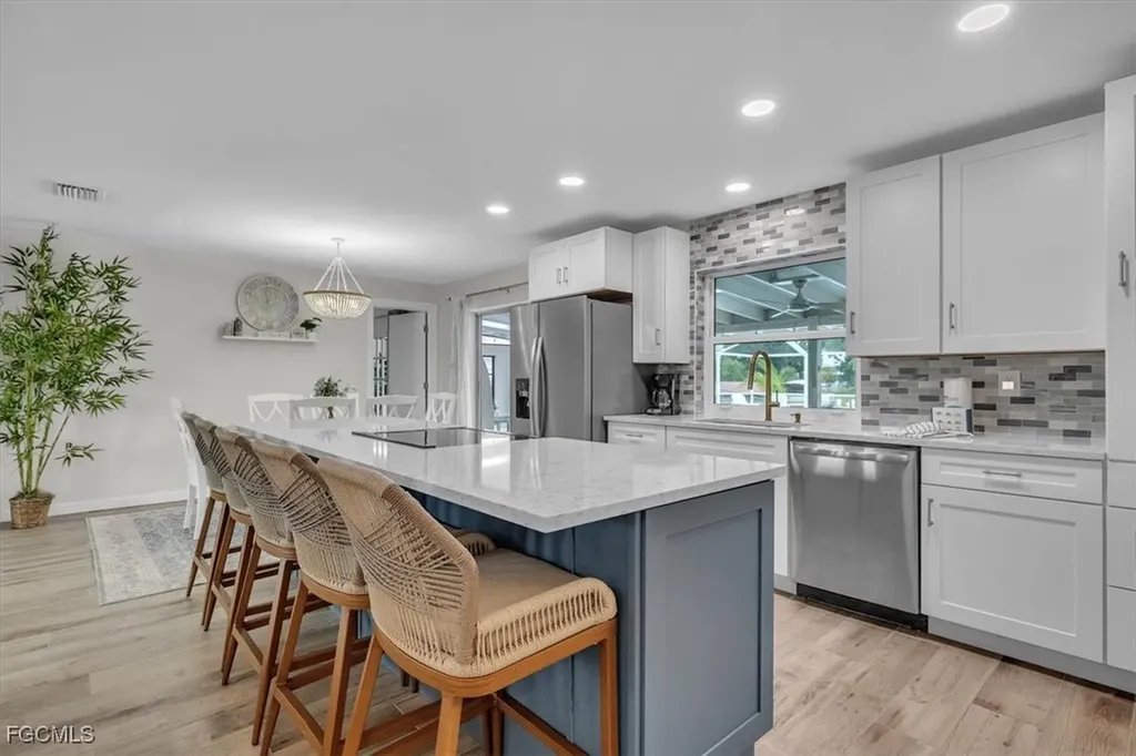 1113 SE 17th Street Cape Coral FL 33990