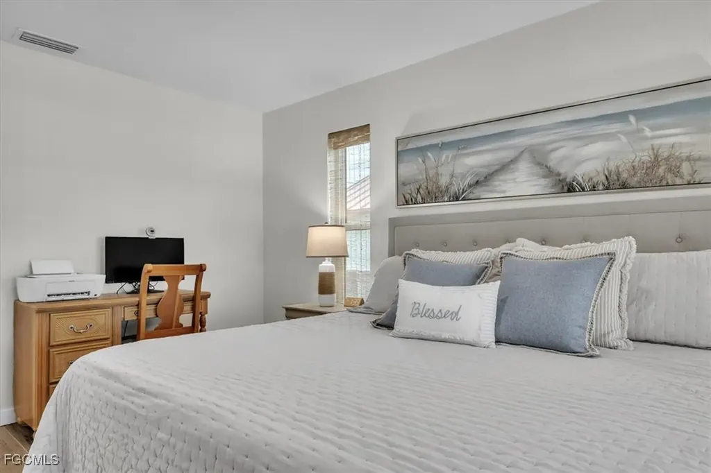 1113 SE 17th Street Cape Coral FL 33990