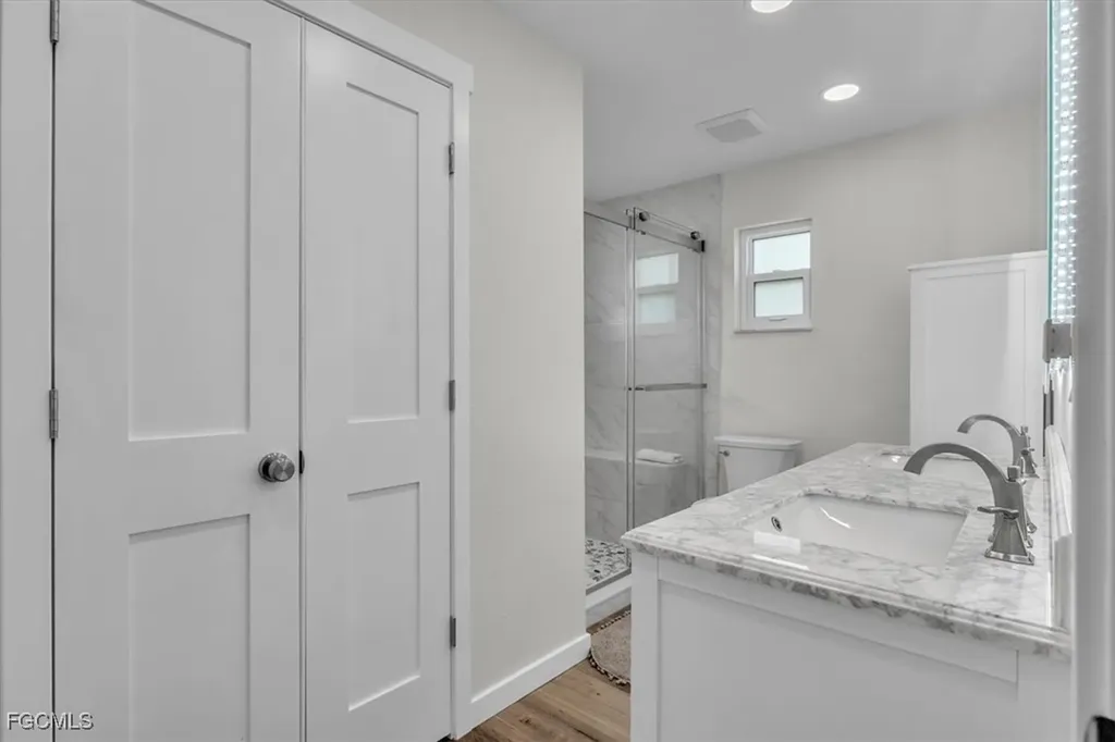 1113 SE 17th Street Cape Coral FL 33990