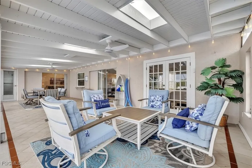 1113 SE 17th Street Cape Coral FL 33990