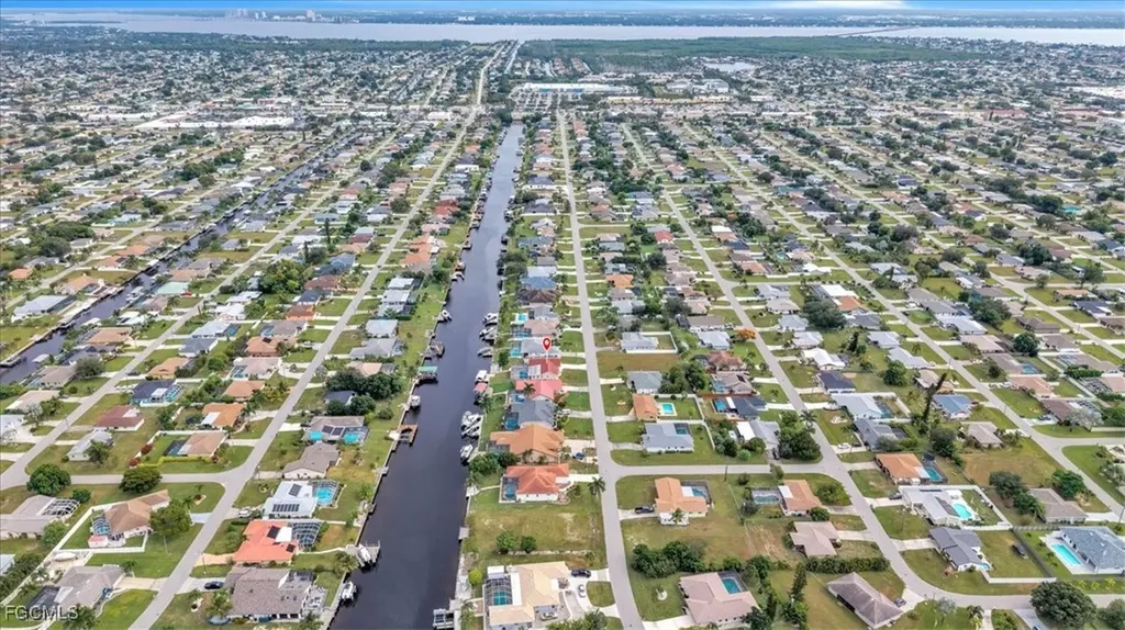 1113 SE 17th Street Cape Coral FL 33990