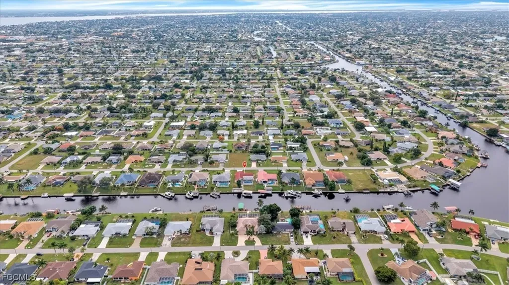 1113 SE 17th Street Cape Coral FL 33990